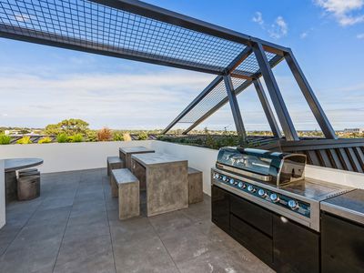 7 / 152 Scarborough Beach Road, Scarborough