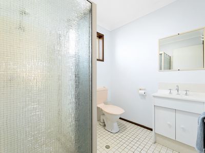 8 Kianga Parade, Kianga