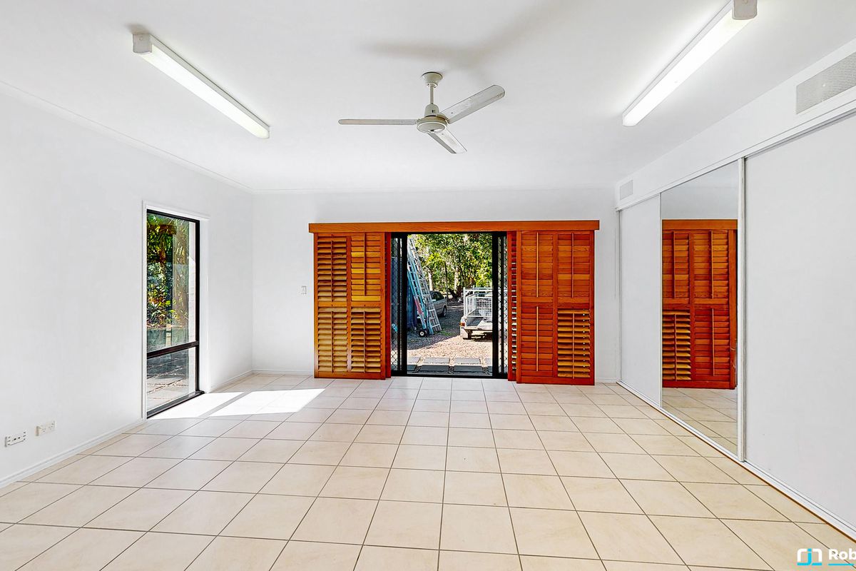 23 Dela Court, Cooroibah