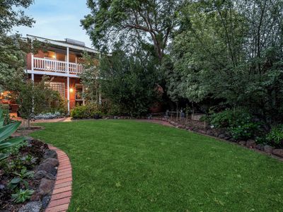 37 Myrtle Grove, Altona