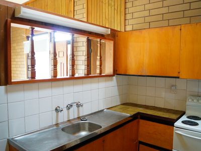 11 / 15 Begg Street, Horsham