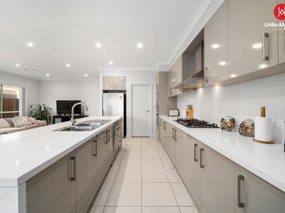 73 Gledswood Hills Drive, Gledswood Hills