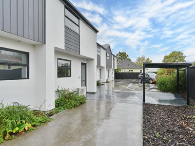 5 / 2 Huia Street, Riccarton