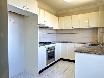 11/15-23 Mowle Street, Westmead