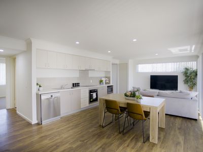 3 / 4 Pollard Street, Glendalough