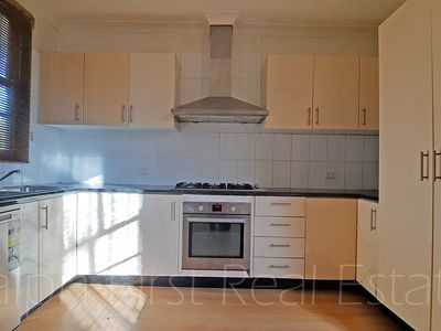 32 Leylands Parade, Belmore