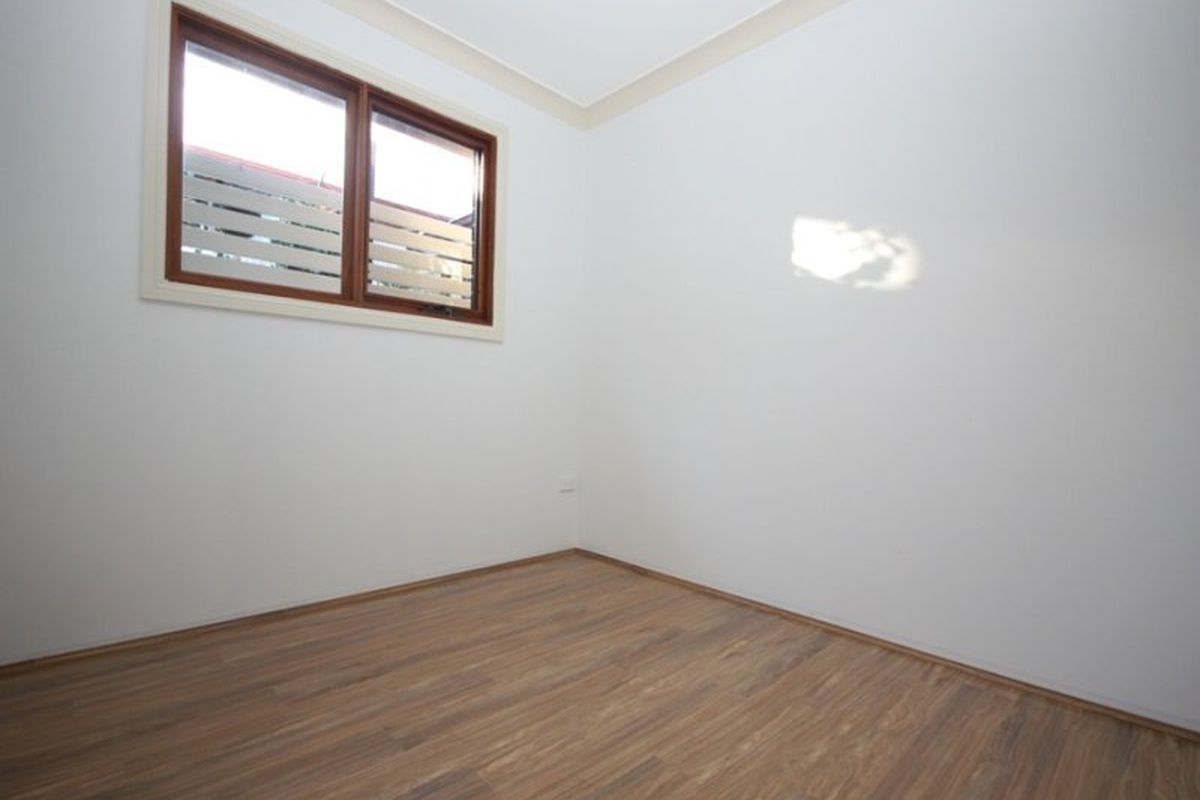 22 Myall Street, Concord West