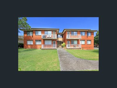 2 / 19 John Street, Gwynneville