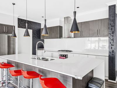 3 Gateway Avenue, Pakenham