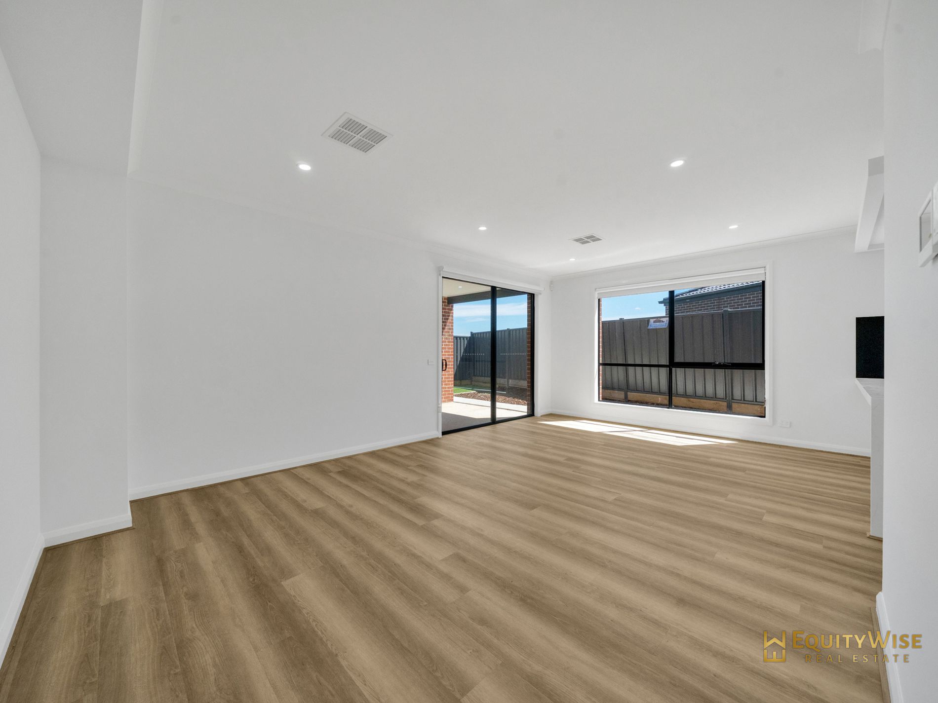 23 Kumara Drive, Manor Lakes