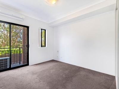 2 / 24-26 Campbell Street, Northmead