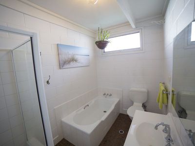 104 Dalton Street, Dubbo