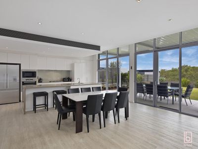 1 White Haven Avenue, Magenta