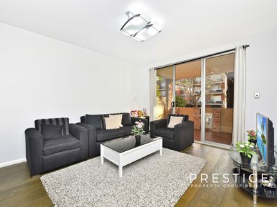 1 / 42 Gloucester Road, Hurstville