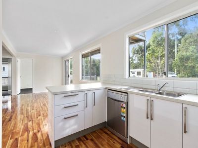 2 / 93 Lowes Road, Garden Island Creek