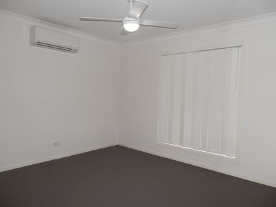 2 Rapur Street, Raceview