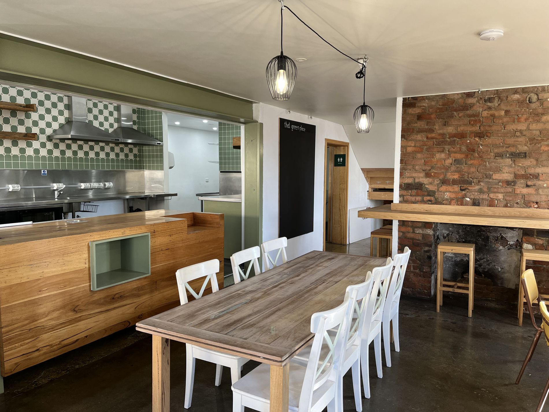 42 Little Ryrie Street, Geelong