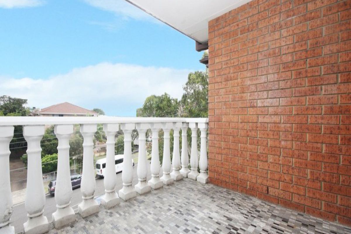 11 / 15-17 Lane Cove Road, Ryde