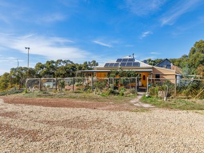 110 BASSETT LANE, Hilldene