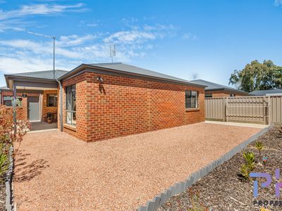 53 Barnett Drive, Kangaroo Flat