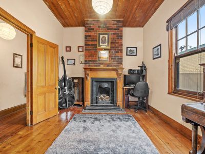 9 Weller Street, Geelong West