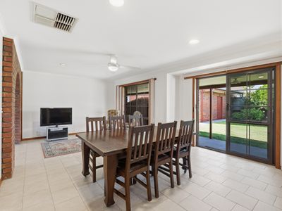 9 Russell Avenue, Wangaratta