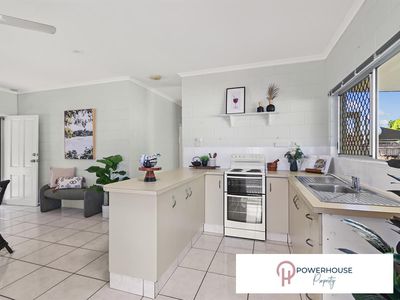 7 Bindaree Close, Caravonica