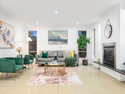 3 Ethel Turner Place, Lynbrook