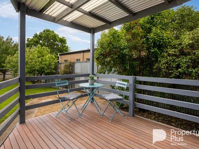 24 Neale Street, Kennington