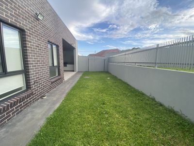 2a Tripod Street, Concord