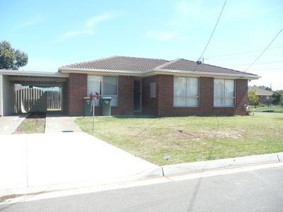 1 / 24 Oriole Drive, Werribee