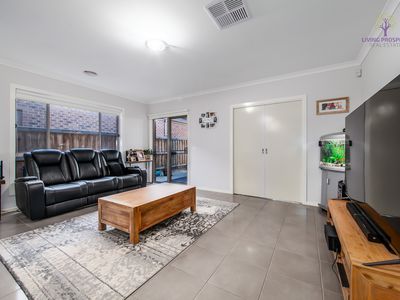 88 Claret Ash Boulevard, Melton West