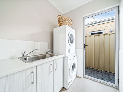 28 Syndicate Link, Lake Coogee