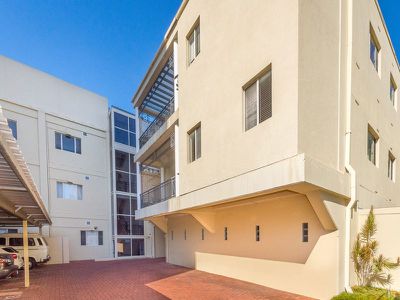 13 / 17 Emerald Terrace, West Perth