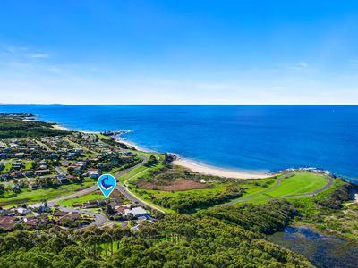 2 / 4 Warbler Crescent, North Narooma