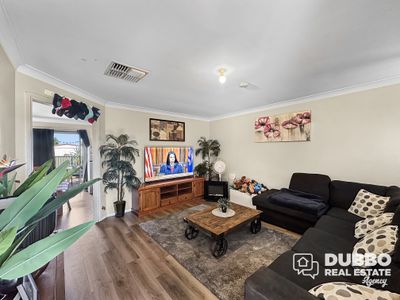 13 Pegasus Place, Dubbo