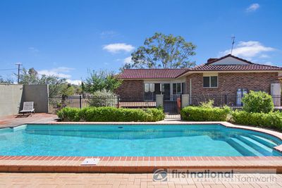 11 PALMER DRIVE, Kingswood