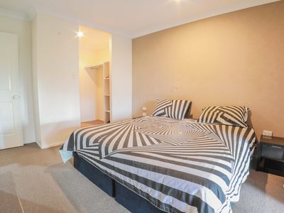 62 Country Road, Cannonvale