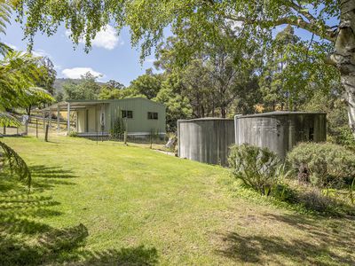 114 Gums Road, Mountain River