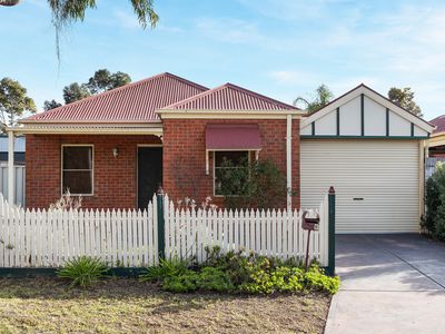 9 Simpson Place, Caroline Springs