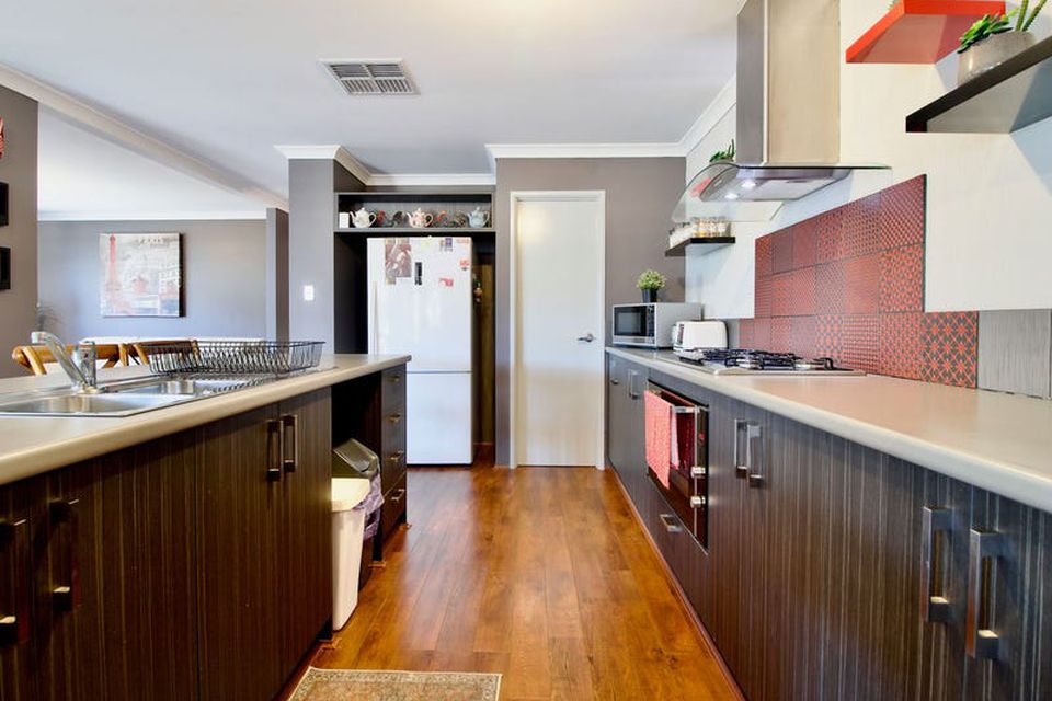16 Broomhurst Street , Baldivis