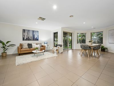 121 Nullarbor Avenue, Harrison