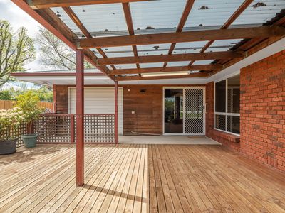 150 Wellington Street, Longford