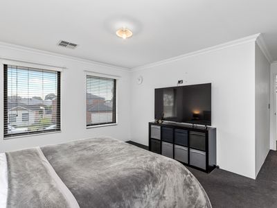 2C Troytown Way, Melville