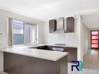 51 pioneer drive, Deer Park