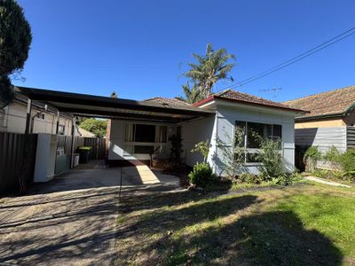 198 Belmore Road North, Riverwood