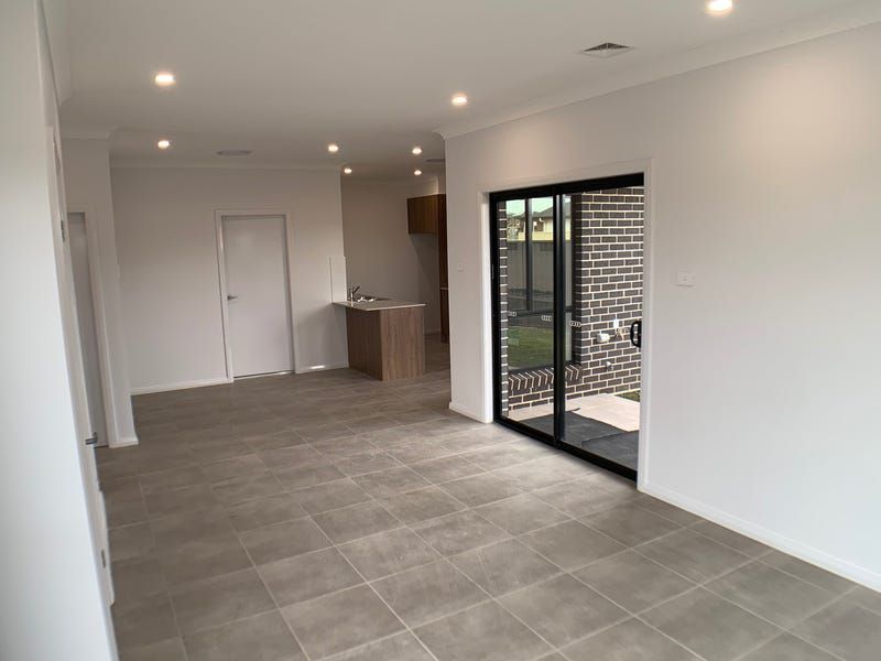 13B Water Gum Road, Gregory Hills