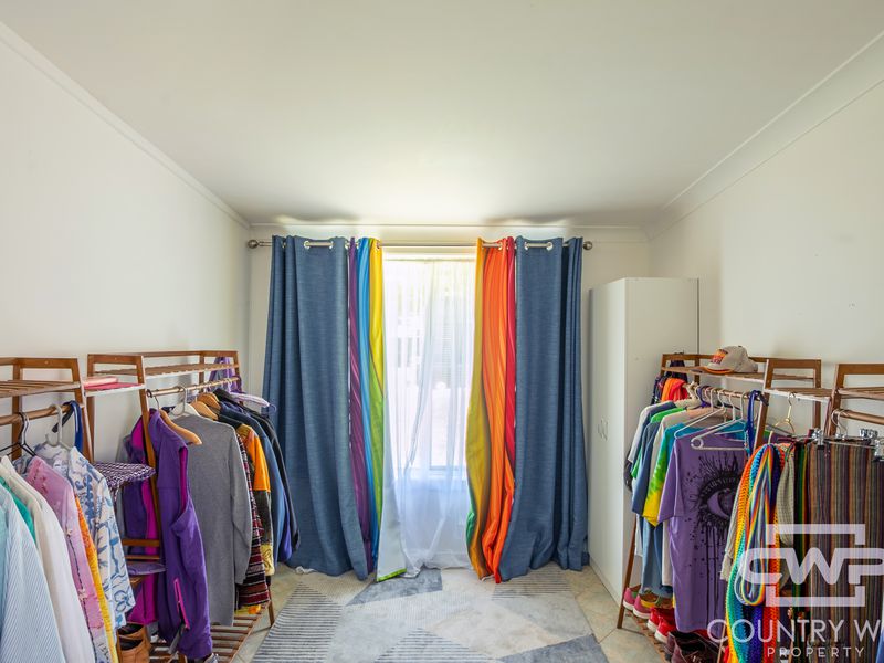 208 Sandon Street, South Guyra