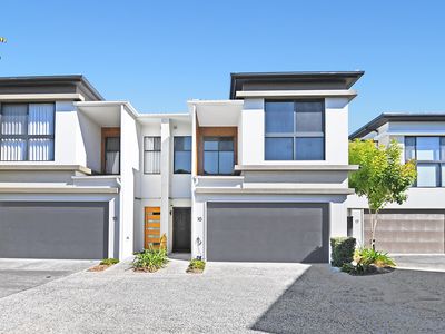 16 / 72 Palladium Blvd, Hope Island