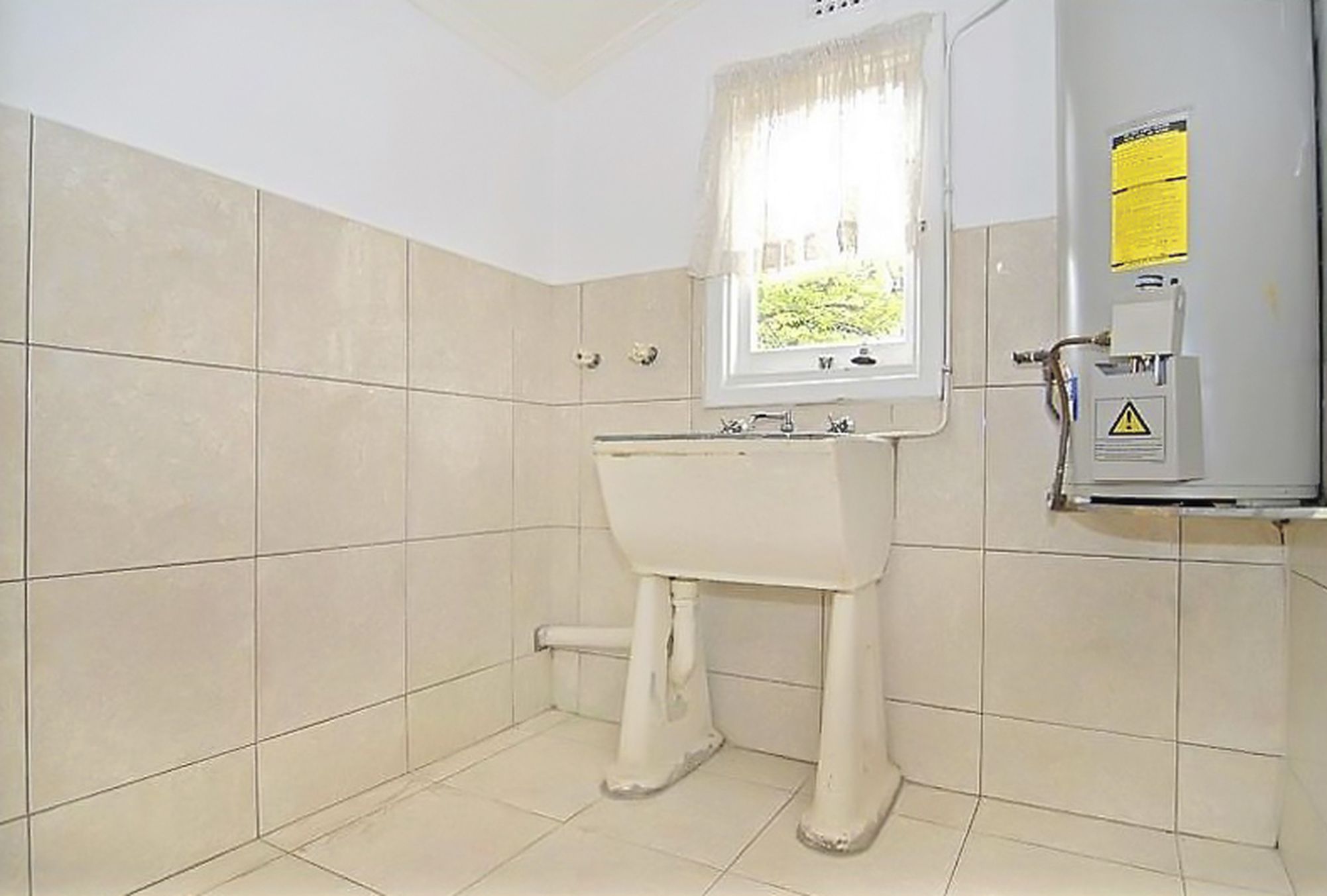 1 / 11 Neville Avenue, Clarence Gardens